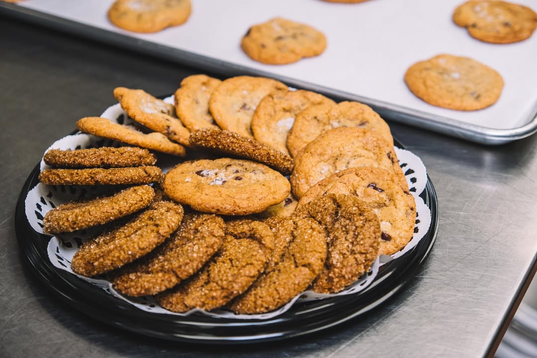 You may be aware of our assorted dessert trays, but did you know we also offer cookie trays featuring our famous house-baked bro...
